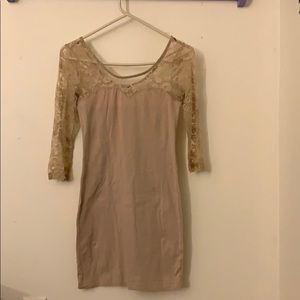 Fitted Lace Sleeved Dress